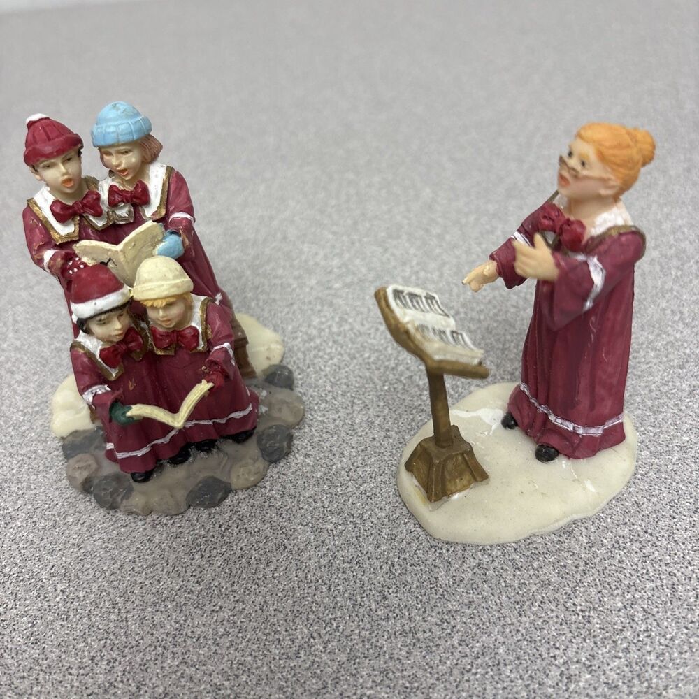 Vintage Christmas Village Ceramic Christmas Choir Leader And Carolers Figurines